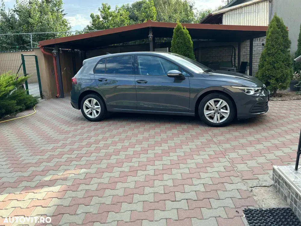Volkswagen Golf VIII 1.5 TSI ACT Life — imagine 4