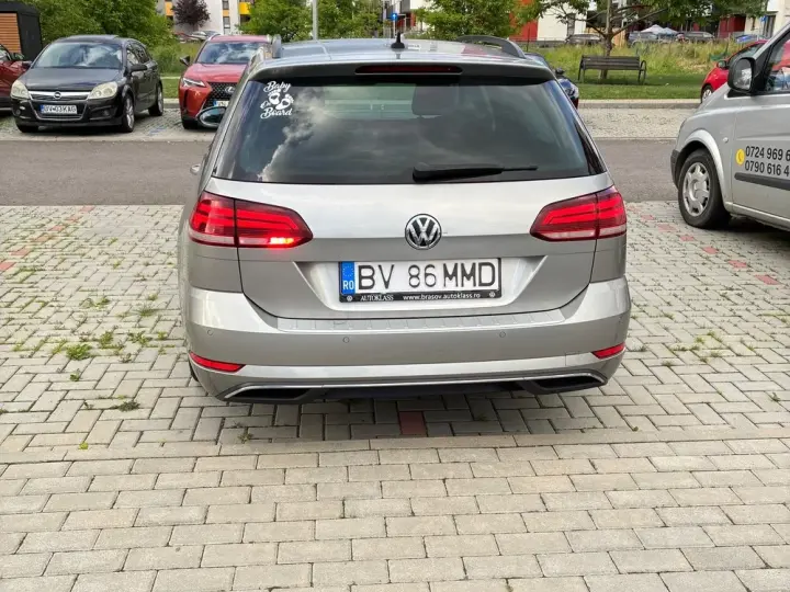 Volkswagen Golf VII 2.0 TDI DSG Comfortline