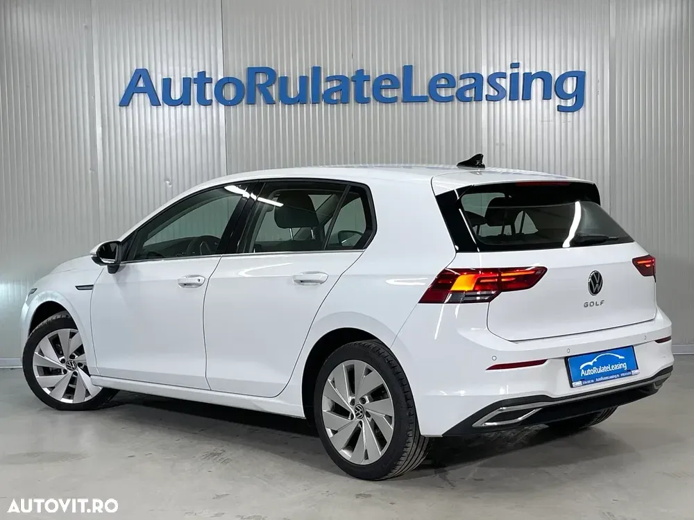 Volkswagen Golf VIII — imagine 4
