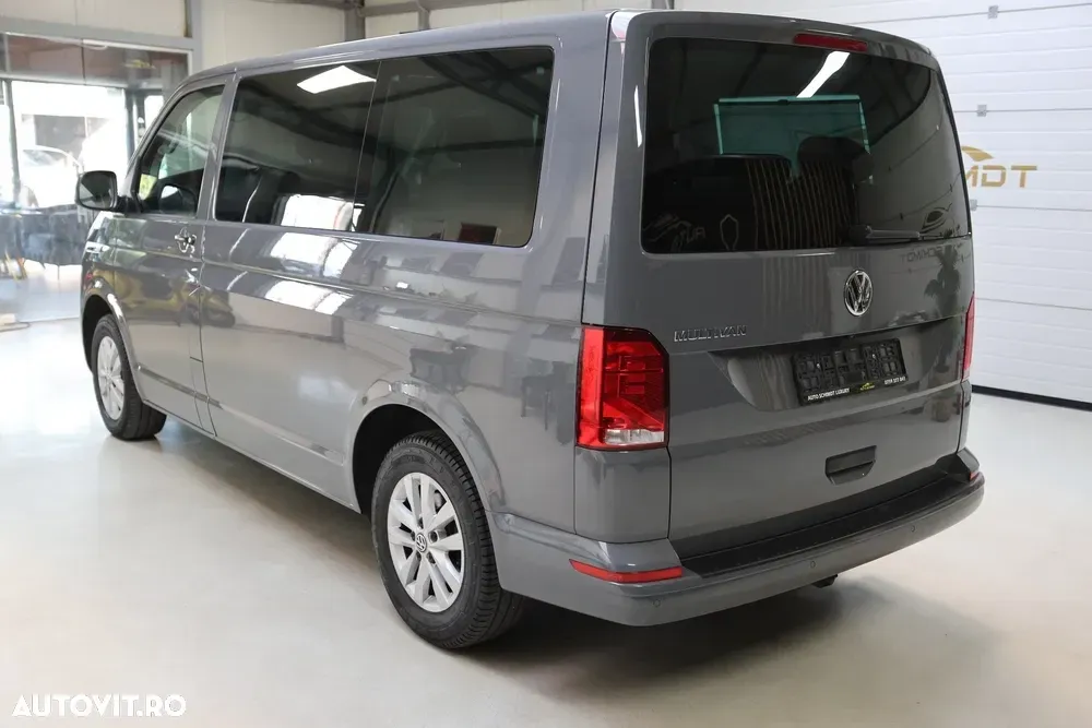 Volkswagen Multivan 2.0 TDI DSG 110KW Style — imagine 3