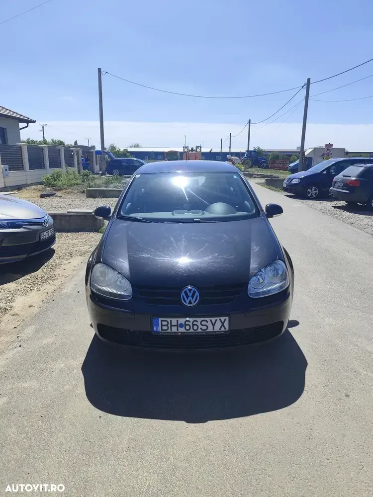 Volkswagen Golf V 1.4 Trendline — imagine 2