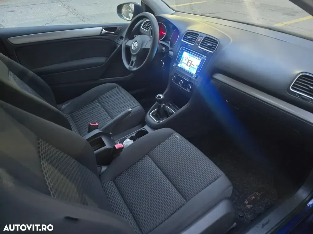 Volkswagen Golf VI 1.6 TDI BlueMotion Technology DPF Comfortline — imagine 4