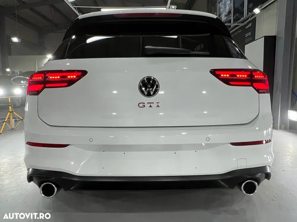 Volkswagen Golf VIII 2.0 TSI DSG GTI — imagine 4
