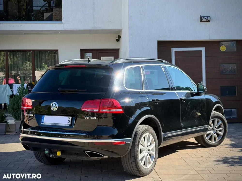 Volkswagen Touareg II 3.0 V6 TDI SCR Blue Motion DPF Automatik Exclusive — imagine 4