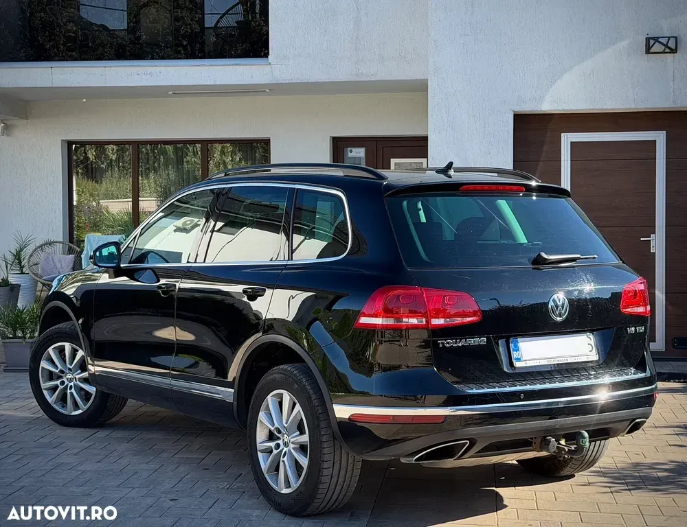 Volkswagen Touareg II 3.0 V6 TDI SCR Blue Motion DPF Automatik Exclusive — imagine 3