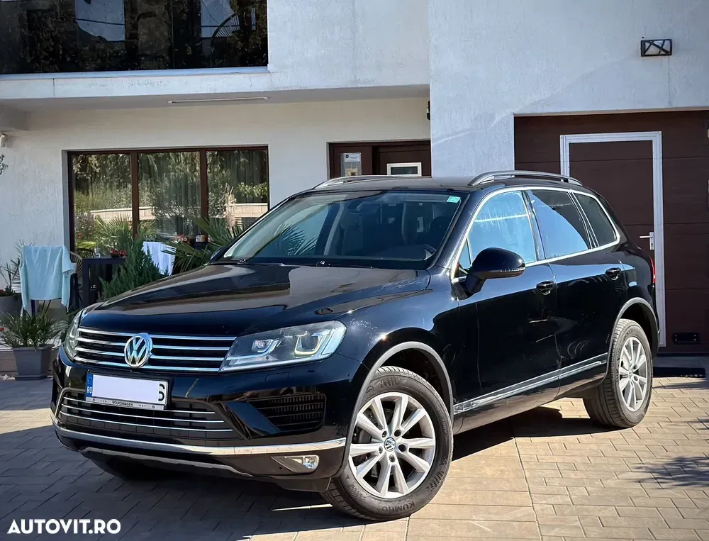 Volkswagen Touareg II 3.0 V6 TDI SCR Blue Motion DPF Automatik Exclusive — imagine 2