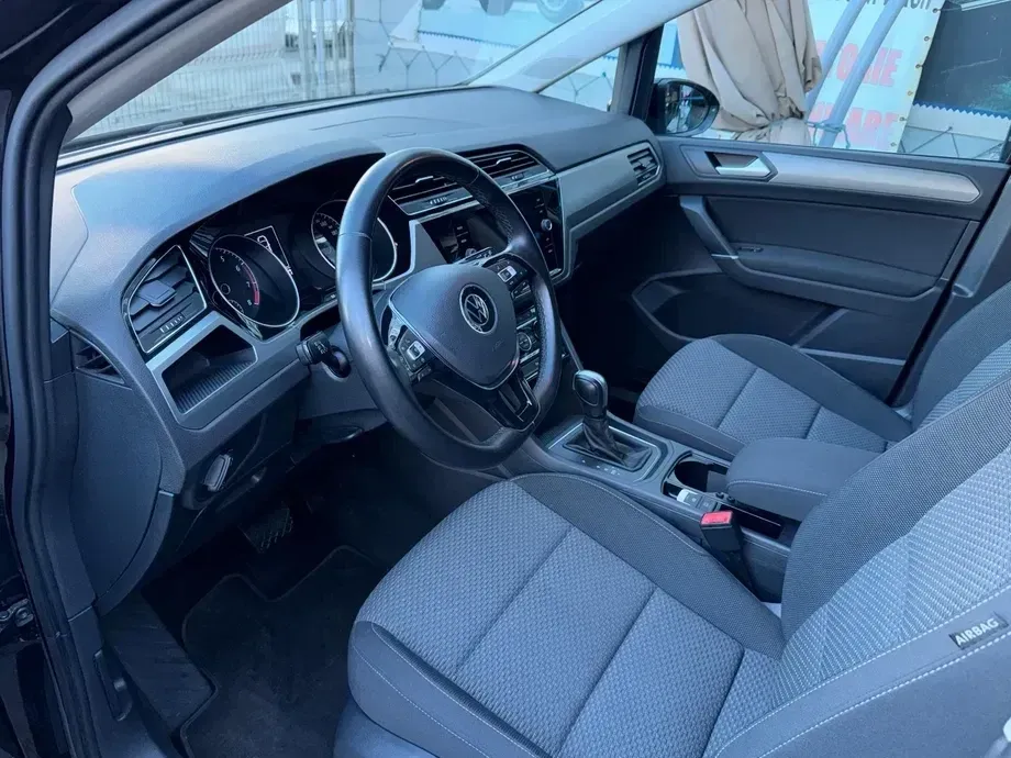 Volkswagen Touran 1.5 TSI DSG Comfortline — imagine 6