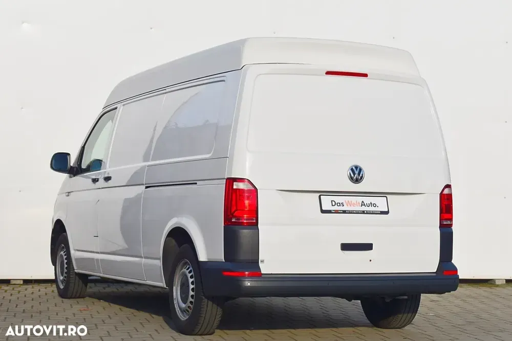 Volkswagen Transporter T6 2.0 110 kW LR — imagine 3