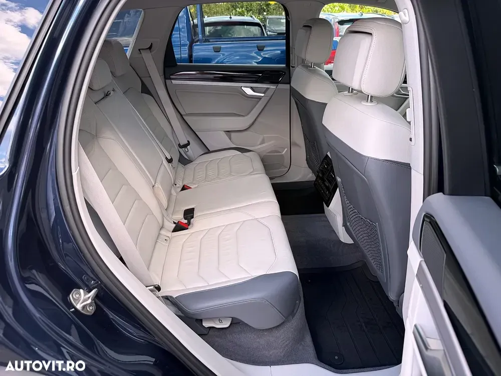 Volkswagen Touareg III 3.0 V6 TDI 4Motion DPF Automatik Elegance — imagine 6