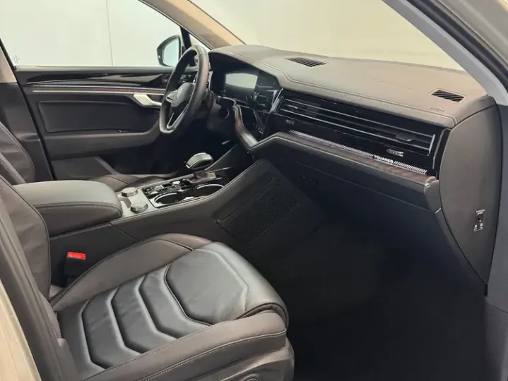 Volkswagen Touareg 3.0 V6 TDI 4Motion DPF Automatik Elegance