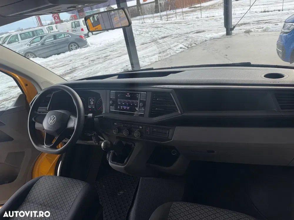 Volkswagen Caravelle — imagine 6