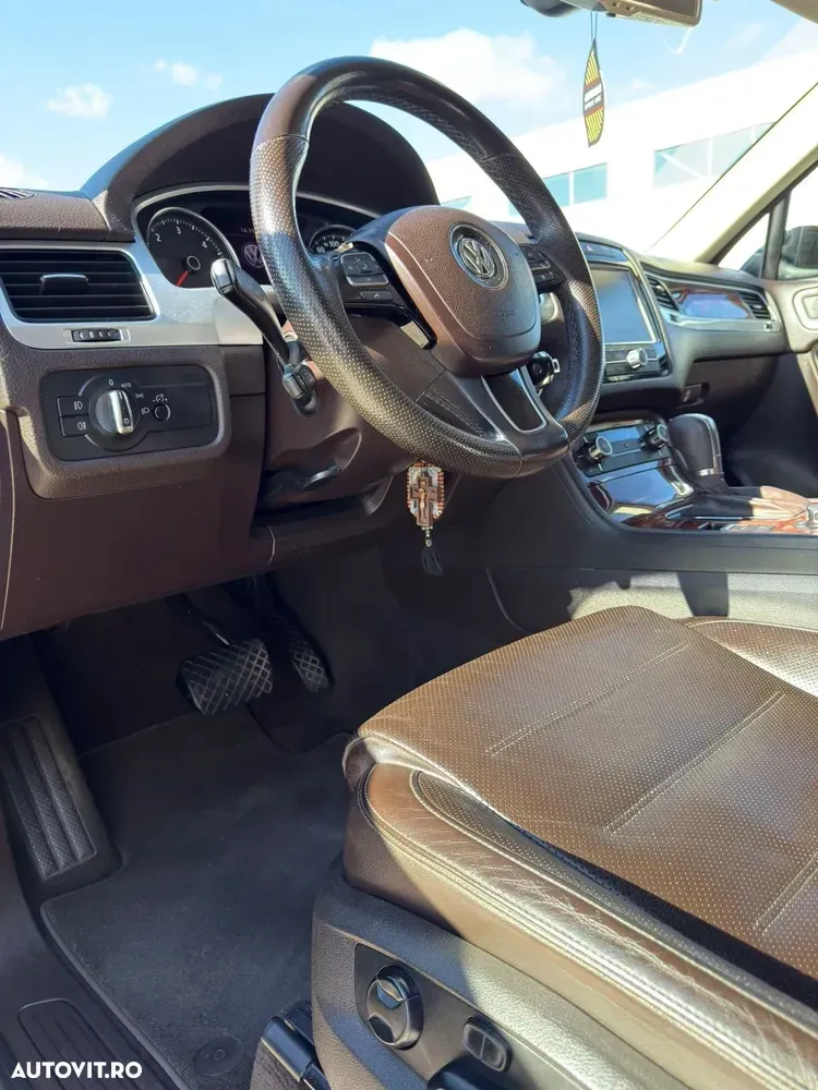 Volkswagen Touareg II — imagine 5