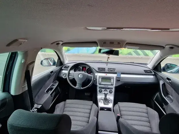 Volkswagen Passat B6