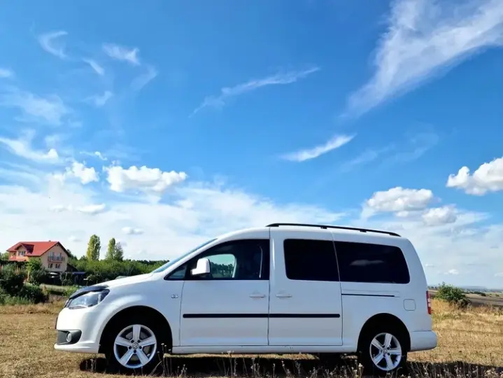 Volkswagen Caddy Maxi 2.0 TDI Comfortline