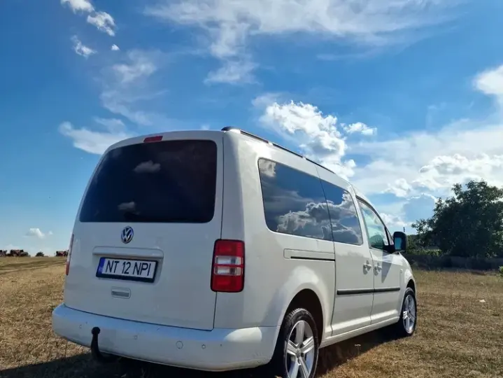 Volkswagen Caddy Maxi 2.0 TDI Comfortline