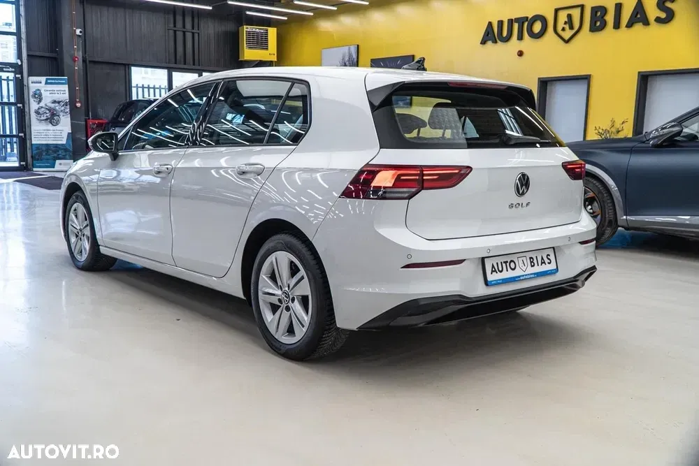 Volkswagen Golf VIII 1.0 TSI Comfortline — imagine 5