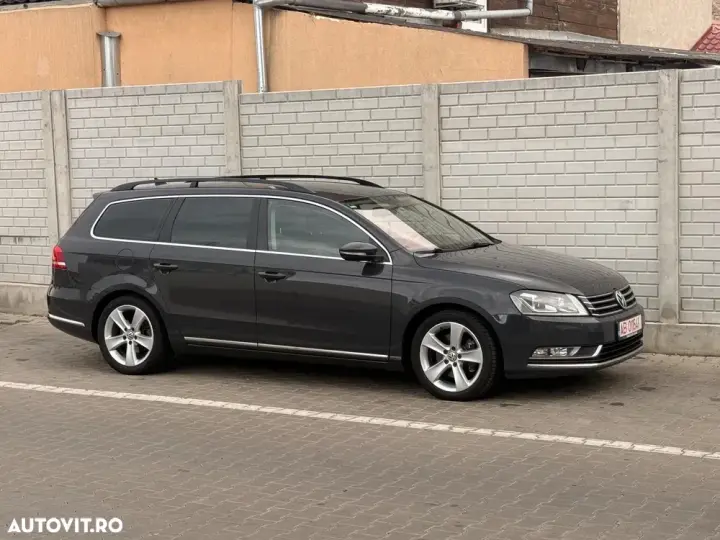Volkswagen Passat B7 2.0 TDI DSG Highline