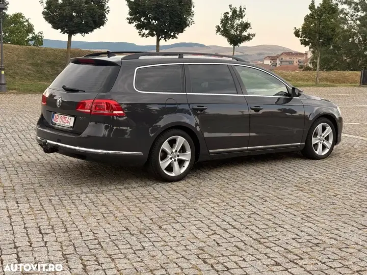 Volkswagen Passat B7 2.0 TDI DSG Highline
