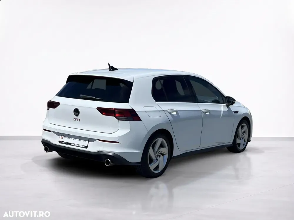 Volkswagen Golf VIII 2.0 TSI OPF DSG GTI — imagine 5