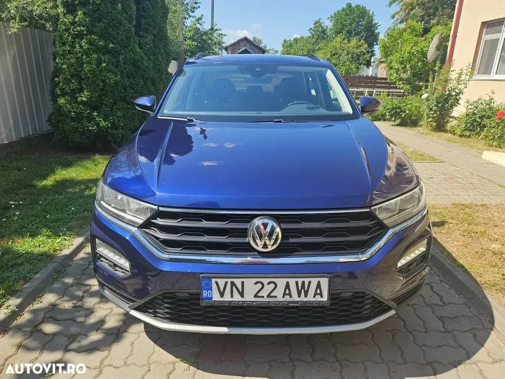 Volkswagen T-Roc — imagine 3