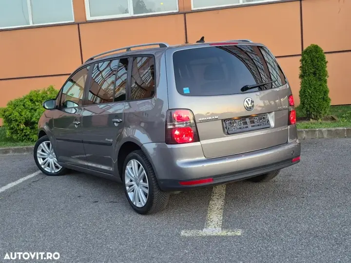 Volkswagen Touran I 2.0 TDI Highline Aut