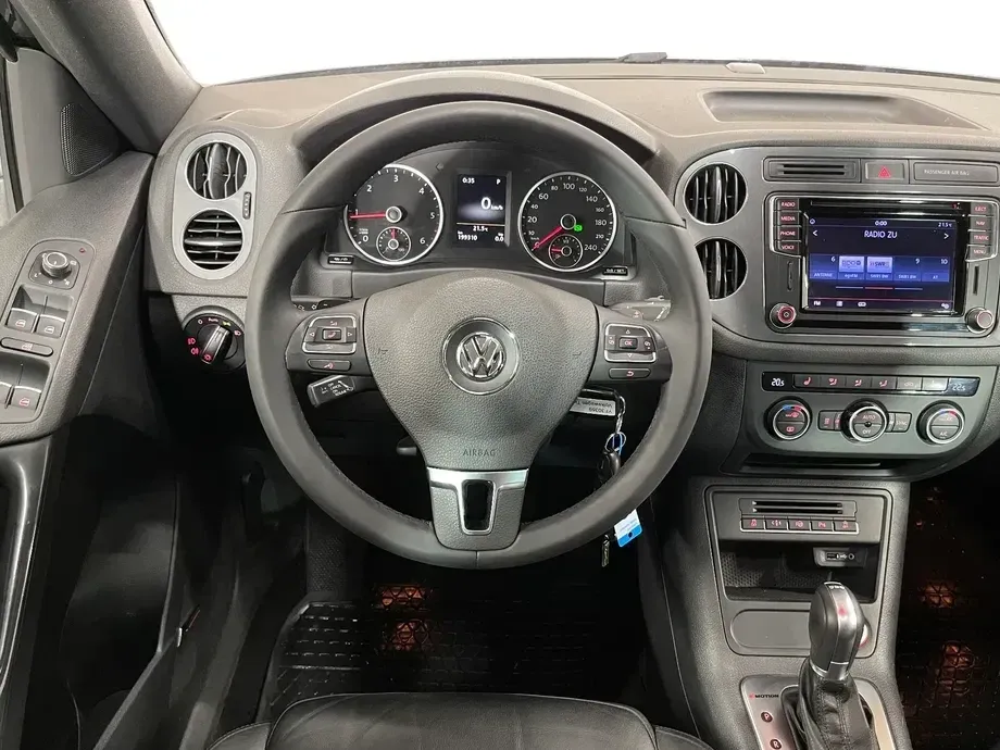 Volkswagen Tiguan II 2.0 TDI SCR 4MOTION BlueMotion Technology DSG Sport & Style — imagine 6