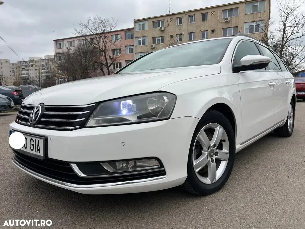 Volkswagen Passat 2.0 TDI DSG BlueMotion Technology Trendline — imagine 3