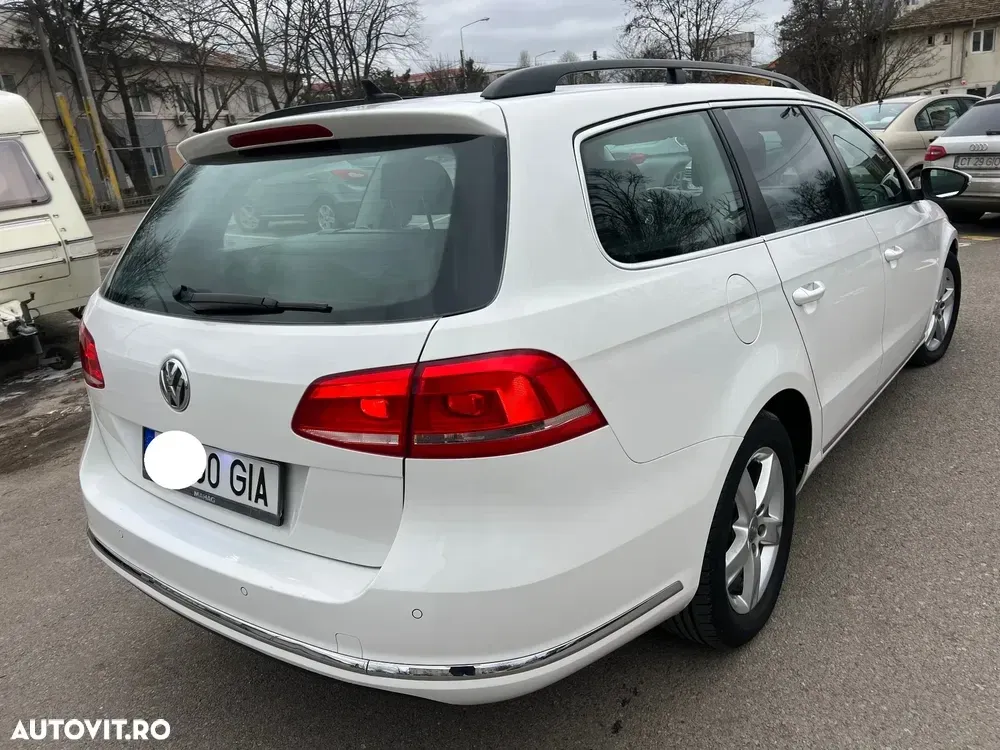 Volkswagen Passat 2.0 TDI DSG BlueMotion Technology Trendline — imagine 4
