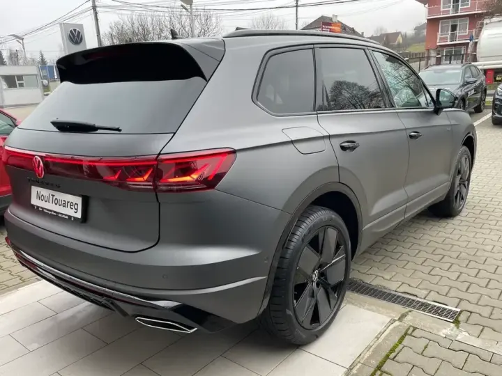 Volkswagen Touareg III V6 TDI 4MOTION R-Line