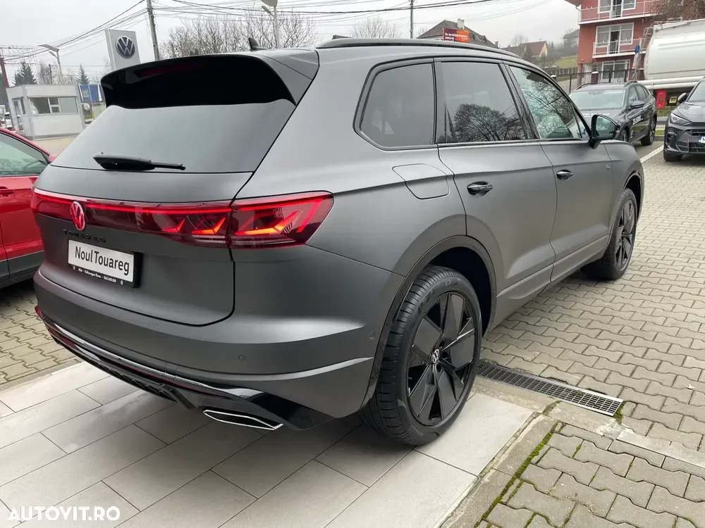 Volkswagen Touareg III V6 TDI 4MOTION R-Line — imagine 4
