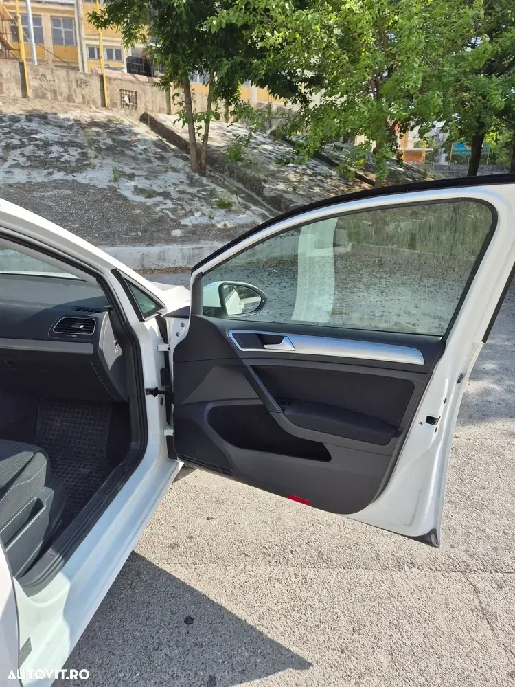Volkswagen Golf VII — imagine 5