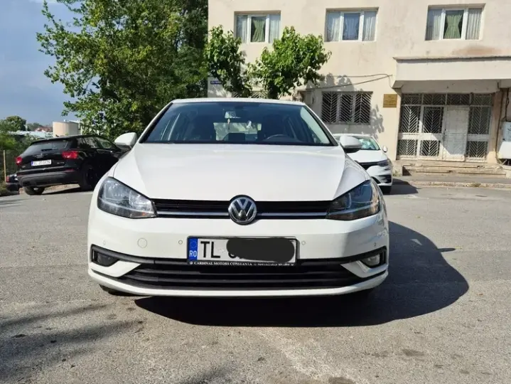 Volkswagen Golf VII
