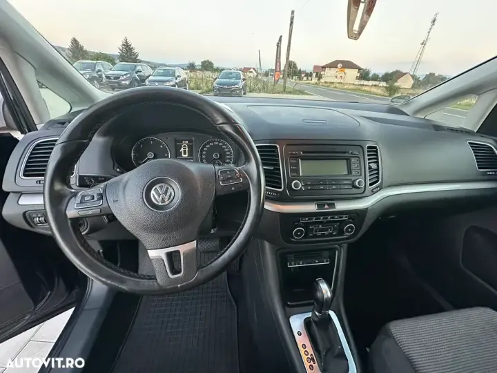 Volkswagen Sharan II 2.0 TDI DSG BlueMotion Technology Life