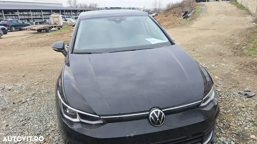 Volkswagen Golf VIII 1.0 TSI OPF Active — imagine 4