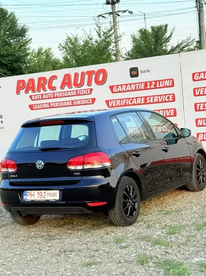 Volkswagen Golf VI 1.6 TDI DPF BlueMotion — imagine 6