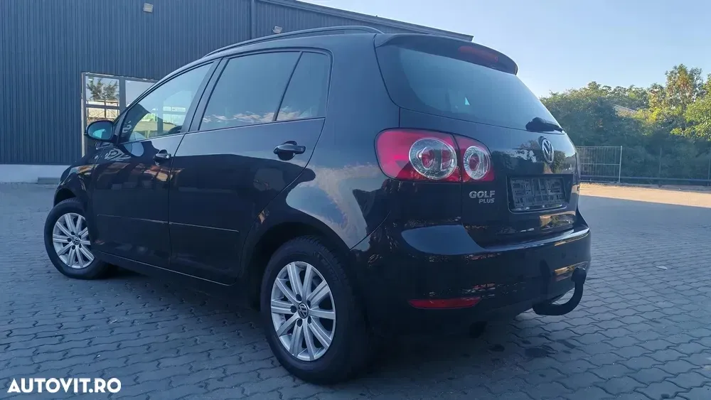 Volkswagen Golf Plus VI 1.6 TDI DPF Highline — imagine 4