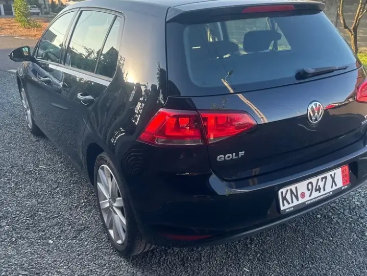 Volkswagen Golf VII