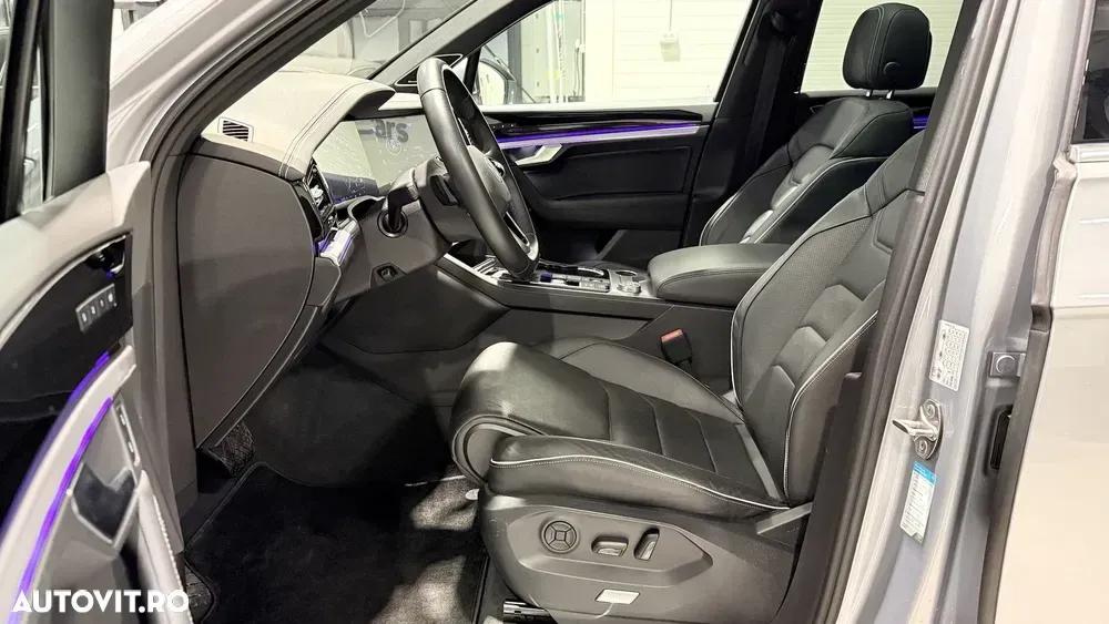 Volkswagen Touareg III V6 TSI eHybrid PHEV Elegance — imagine 6