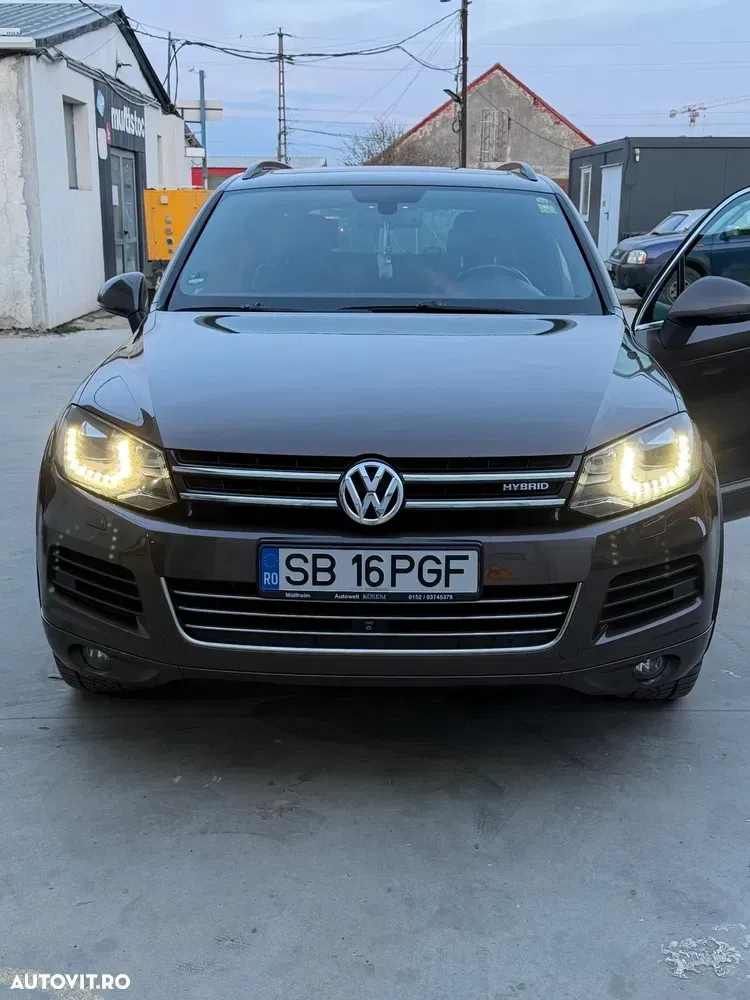 Volkswagen Touareg II — imagine 6