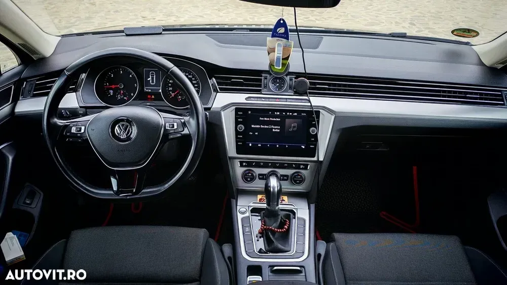 Volkswagen Passat B8 2.0 TDI SCR DSG BlueMotion Comfortline — imagine 5