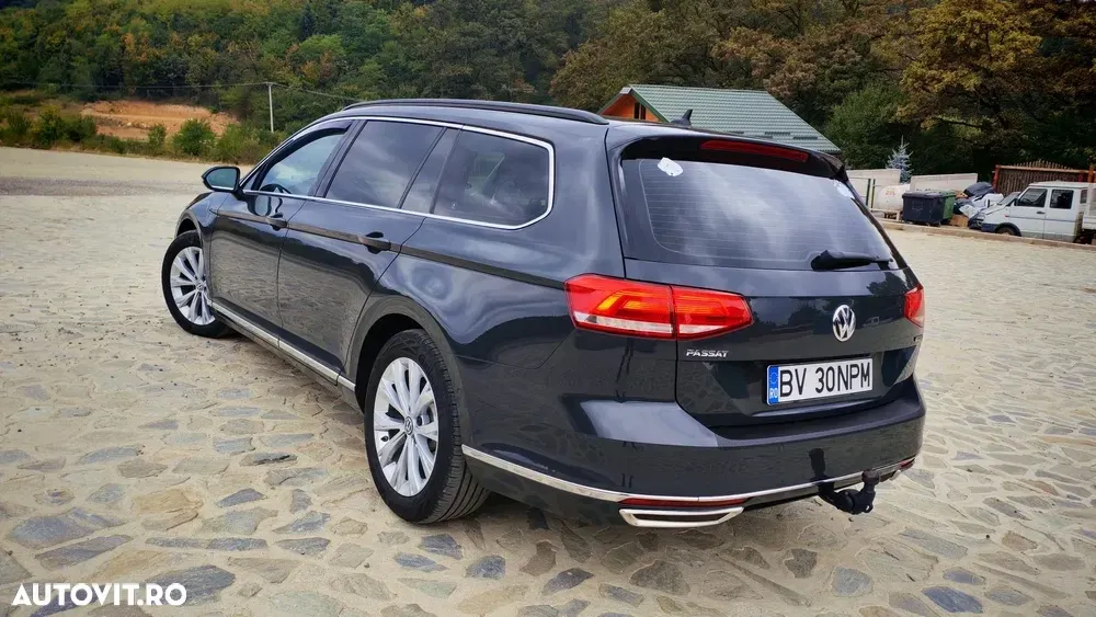 Volkswagen Passat B8 2.0 TDI SCR DSG BlueMotion Comfortline — imagine 4