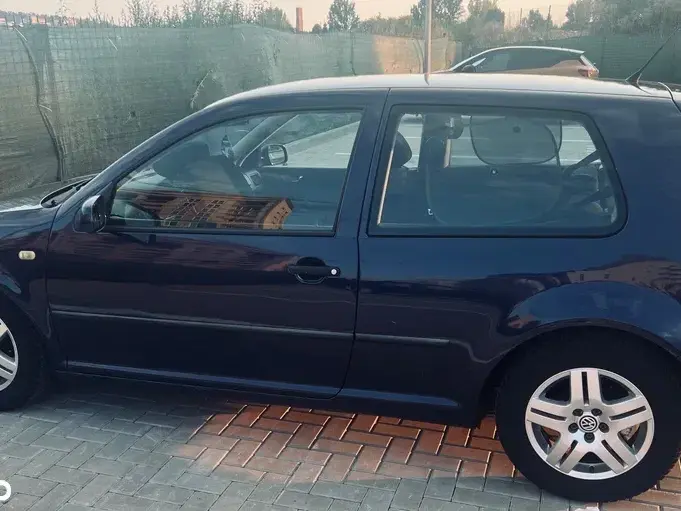 Volkswagen Golf IV 1.4 Basis