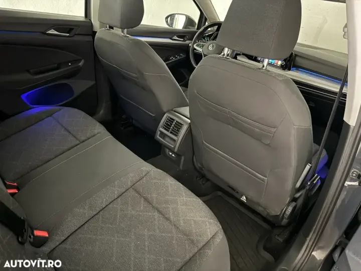 Volkswagen Golf VIII
