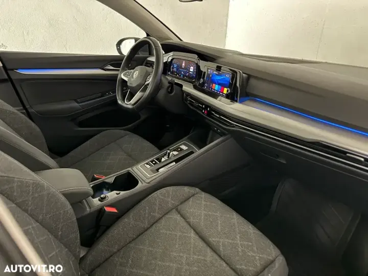 Volkswagen Golf VIII