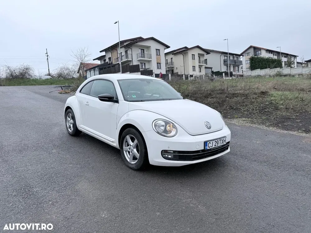Volkswagen Beetle 2.0 TSI DSG Exclusive Sport — imagine 3