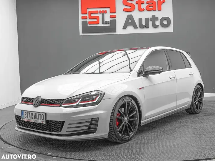 Volkswagen Golf VII 2.0 TSI DSG GTI