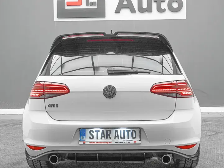 Volkswagen Golf VII 2.0 TSI DSG GTI