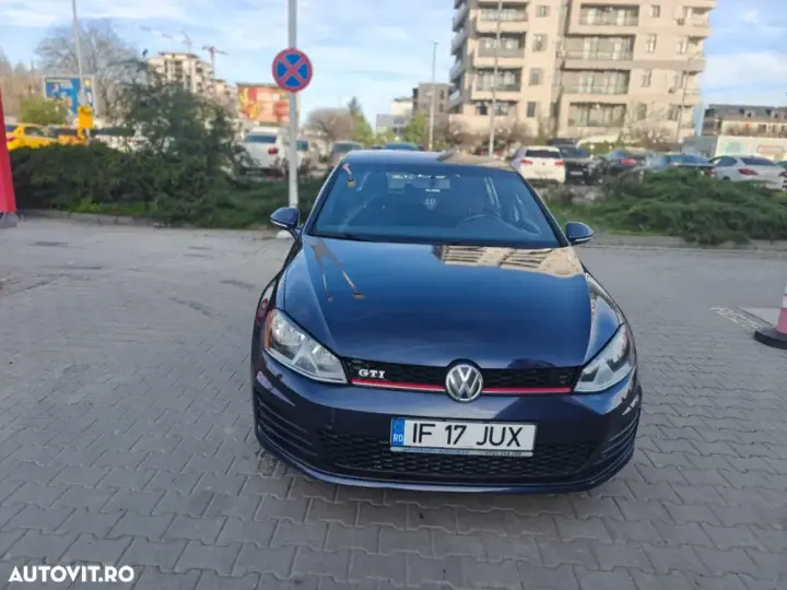 Volkswagen Golf VII 2.0 GTI DSG