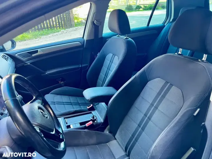 Volkswagen Golf VII 1.6 TDI BlueMotion Technology Comfortline