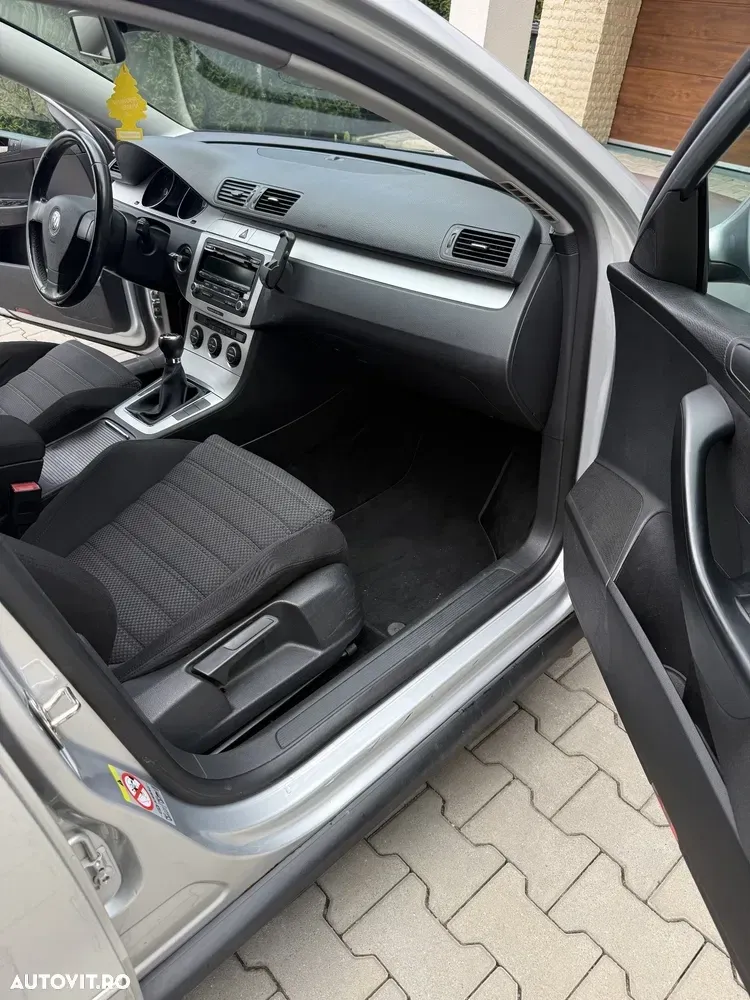Volkswagen Passat B6 2.0TDI Comfortline DPF — imagine 6